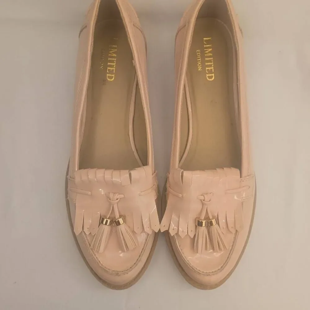 Fringe Trim Mens Tassle Loafers With Insolia Flex, Pink/Nude Color Patent, EUC,